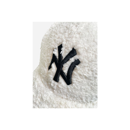 New York Yankees Teddy 9FORTY Adjustable Cap